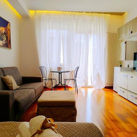 Le Dimore Di Magda Suite & Rooms Полиньяно-а-Маре Экстерьер фото